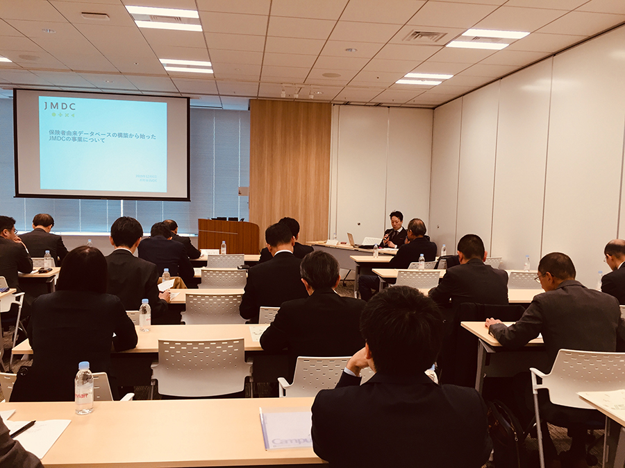 会場の様子
