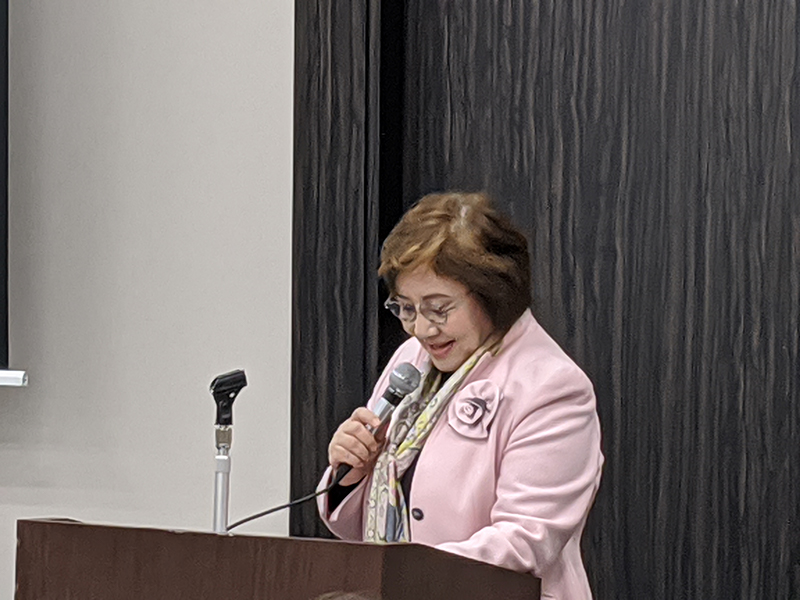 基調講演座長:堀美智子氏